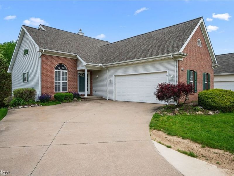 500 Glen Hollow Circle, Aurora, OH 44202 Photo 2