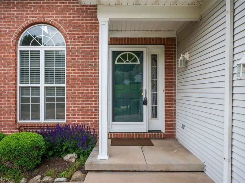 500 Glen Hollow Circle, Aurora, OH 44202 Photo 3