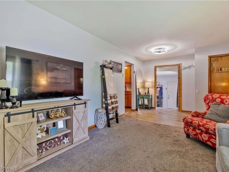 1780 Evergreen Avenue, Akron, OH 44301 Photo 7