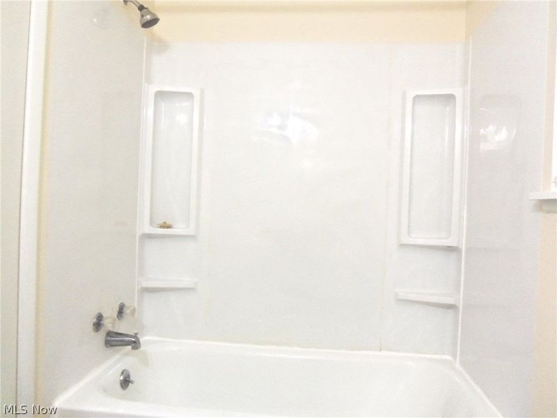 762 Mentor Avenue, Unit 31, Painesville, OH 44077 Photo 36