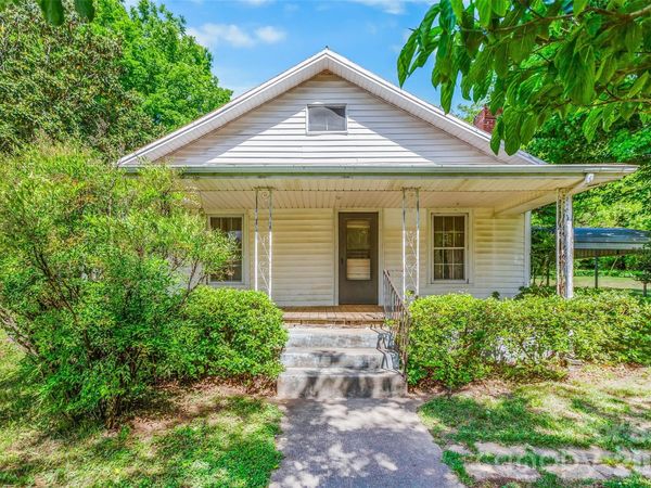 128 John Deere Drive , Harmony, NC 28634