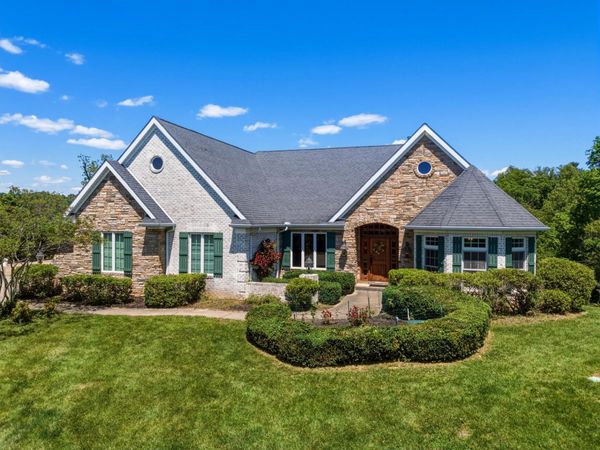 276 Longwood Road, Huntington, WV 25705