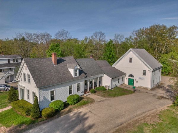 87 Washington Street, Conway, NH 03818