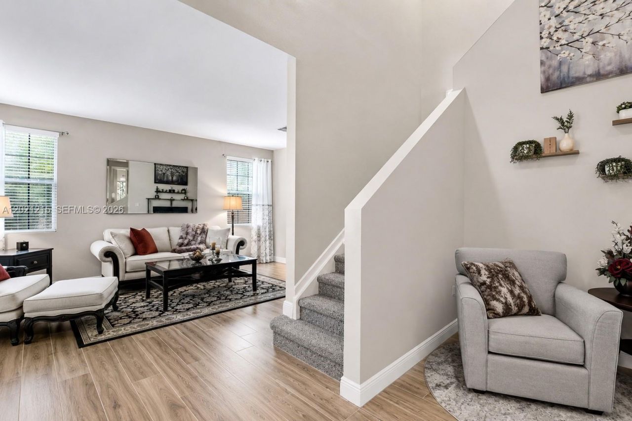 863 Vanda Ter , Weston, FL 33327 Photo