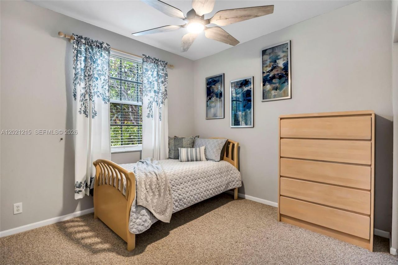 863 Vanda Ter , Weston, FL 33327 Photo