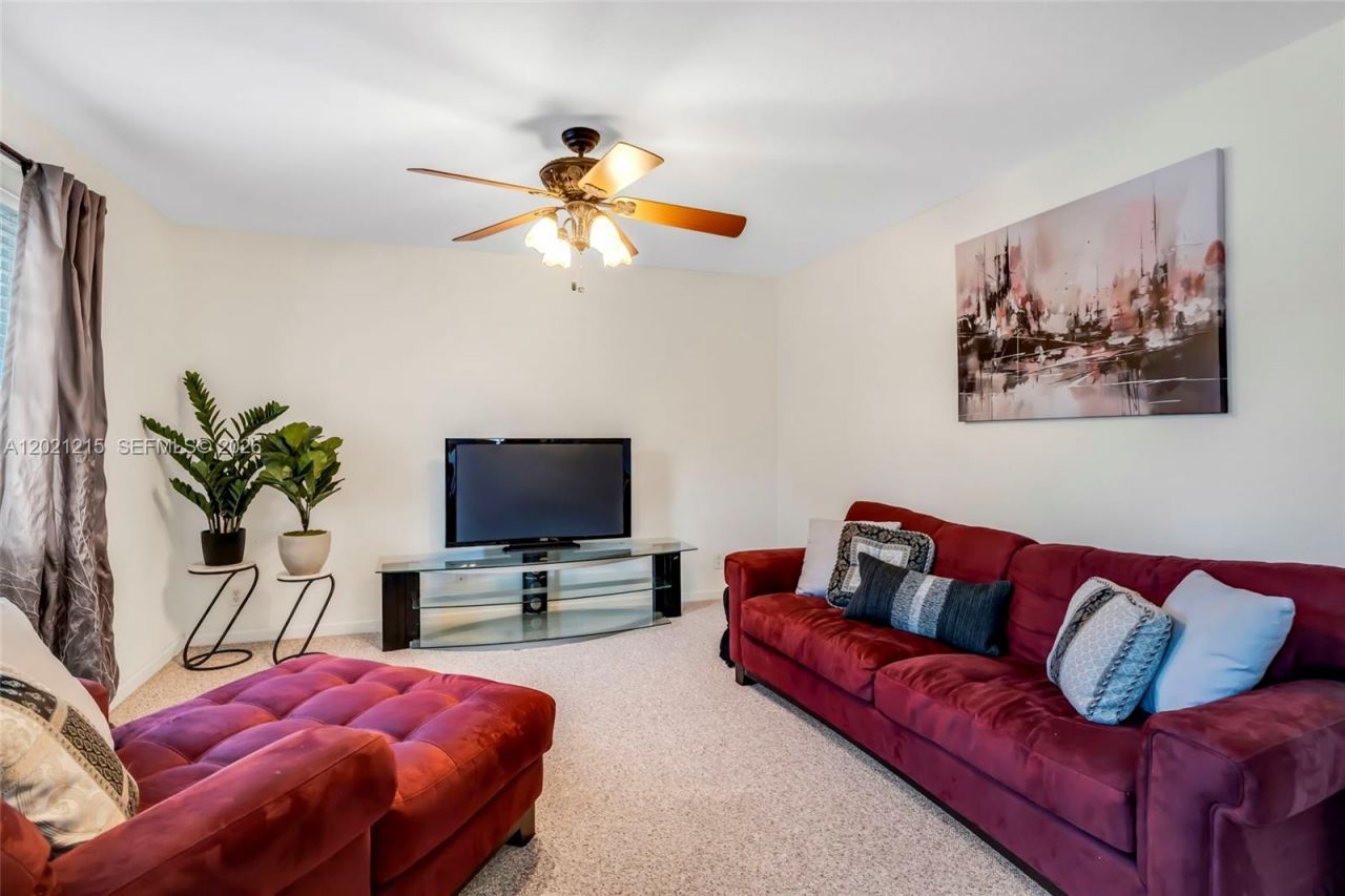 863 Vanda Ter , Weston, FL 33327 Photo