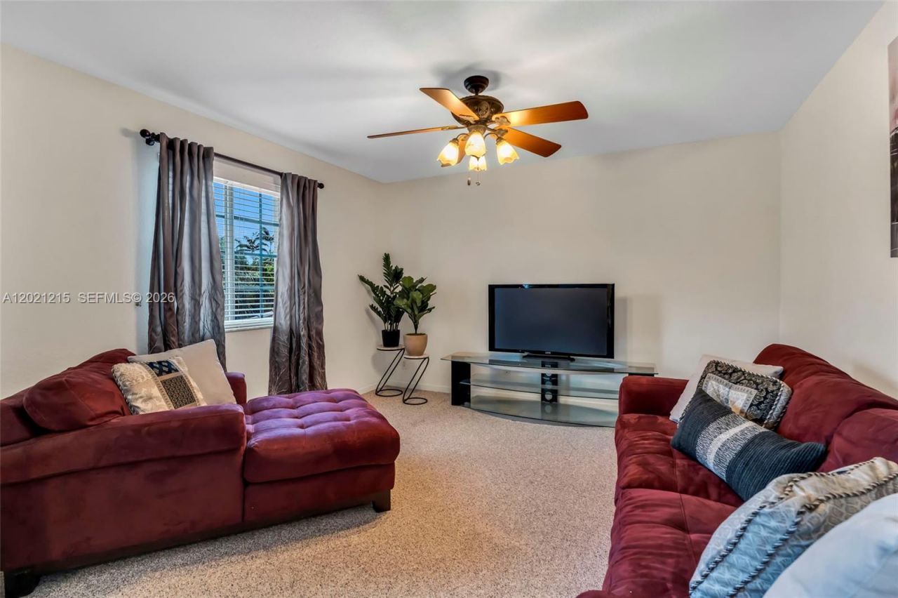 863 Vanda Ter , Weston, FL 33327 Photo