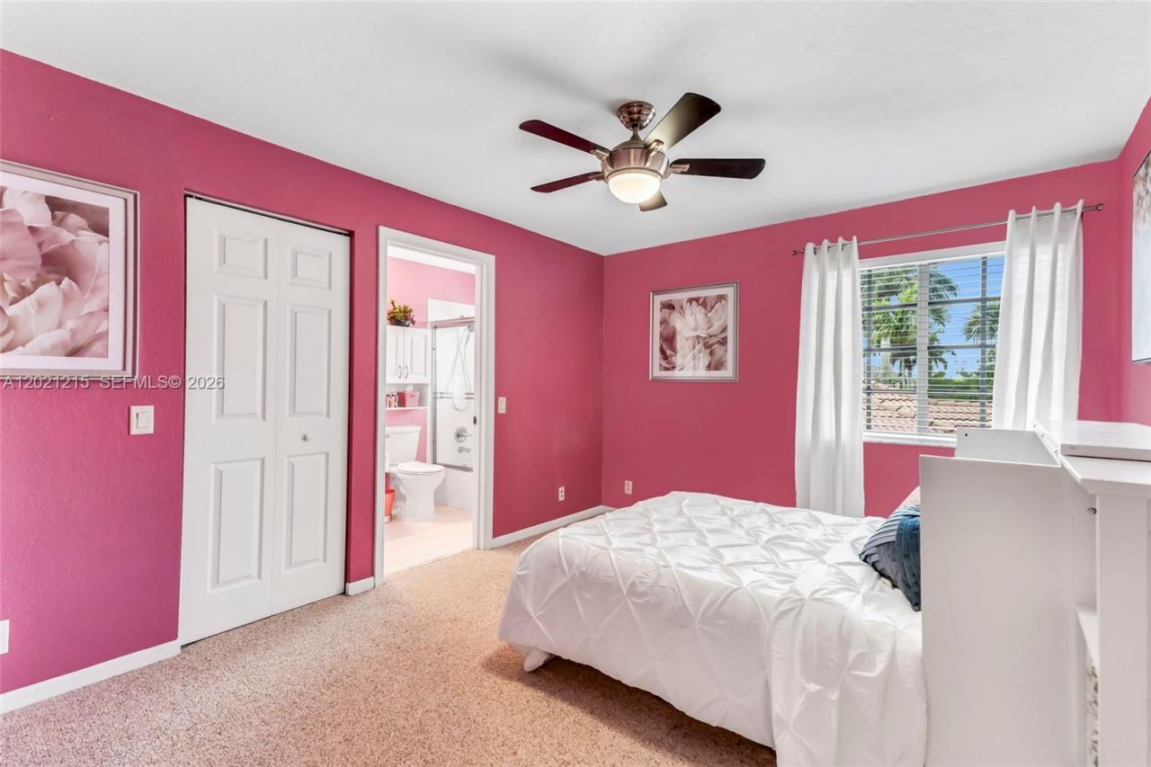 863 Vanda Ter , Weston, FL 33327 Photo