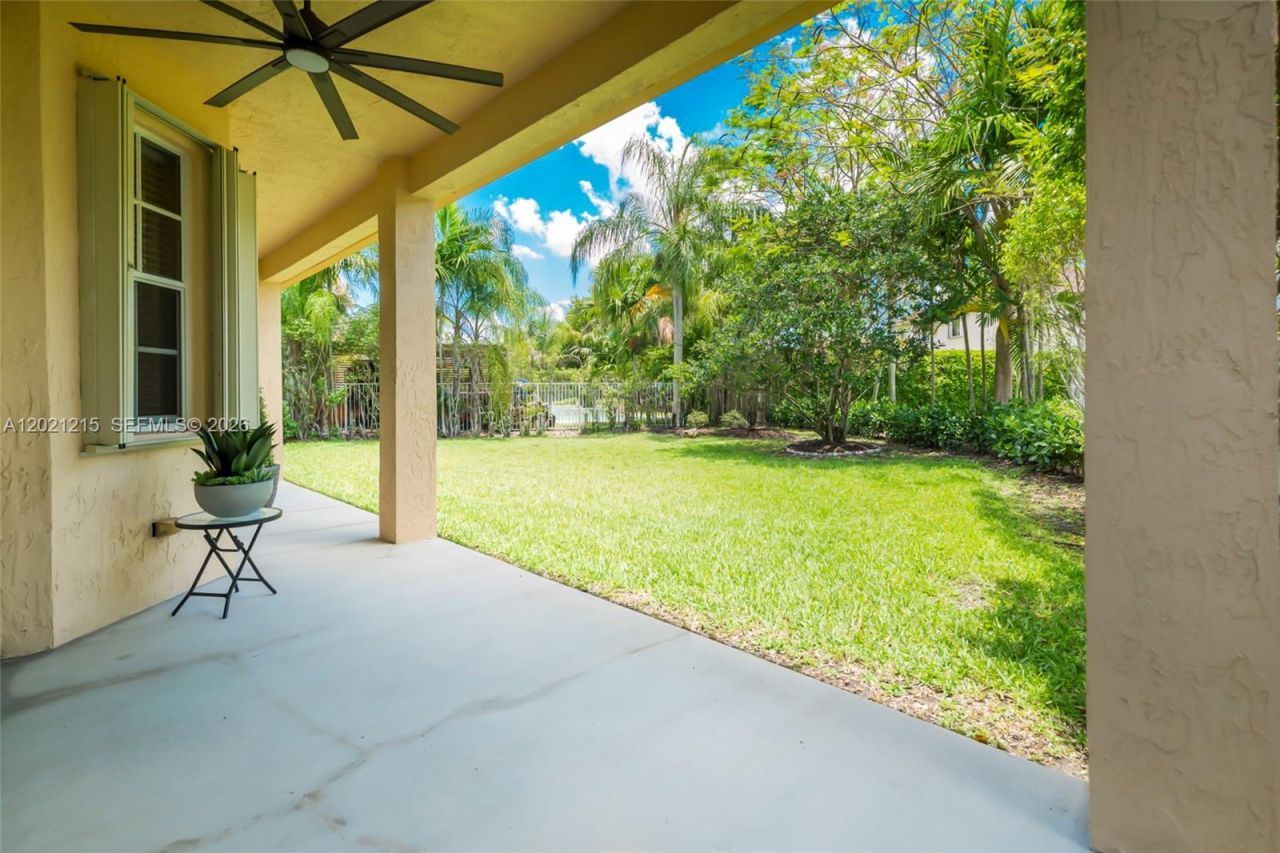 863 Vanda Ter , Weston, FL 33327 Photo