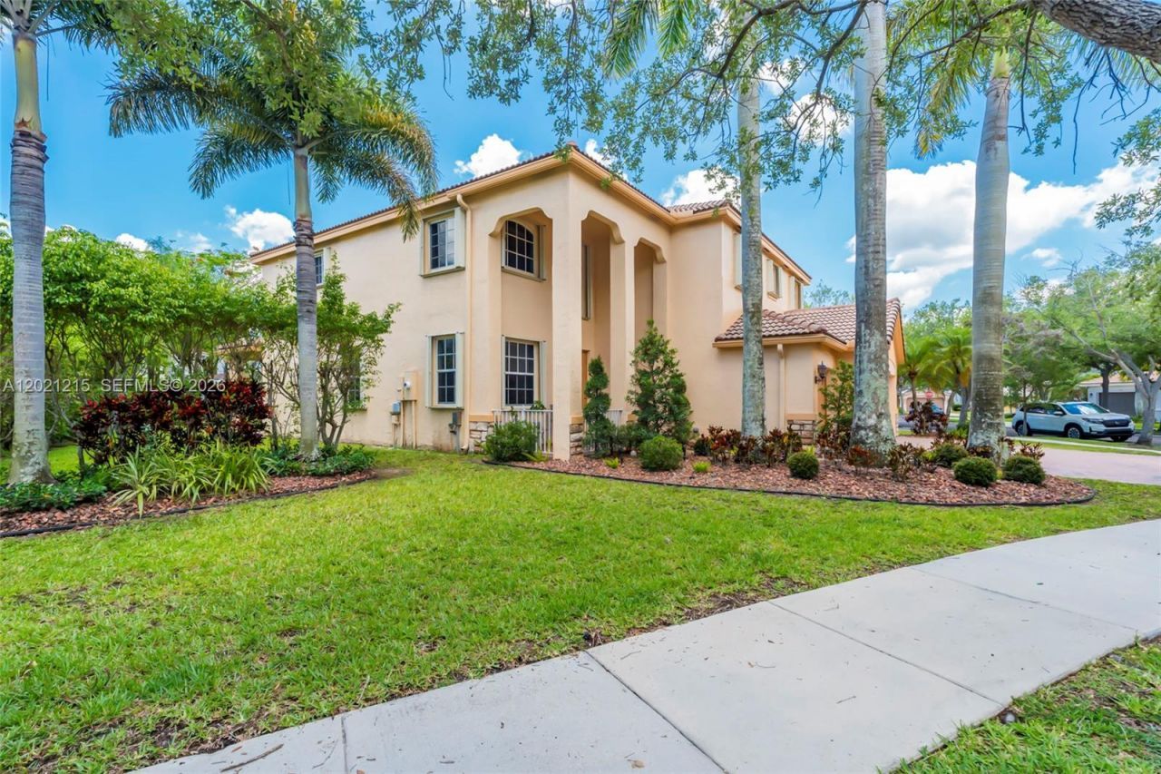 863 Vanda Ter , Weston, FL 33327 Photo