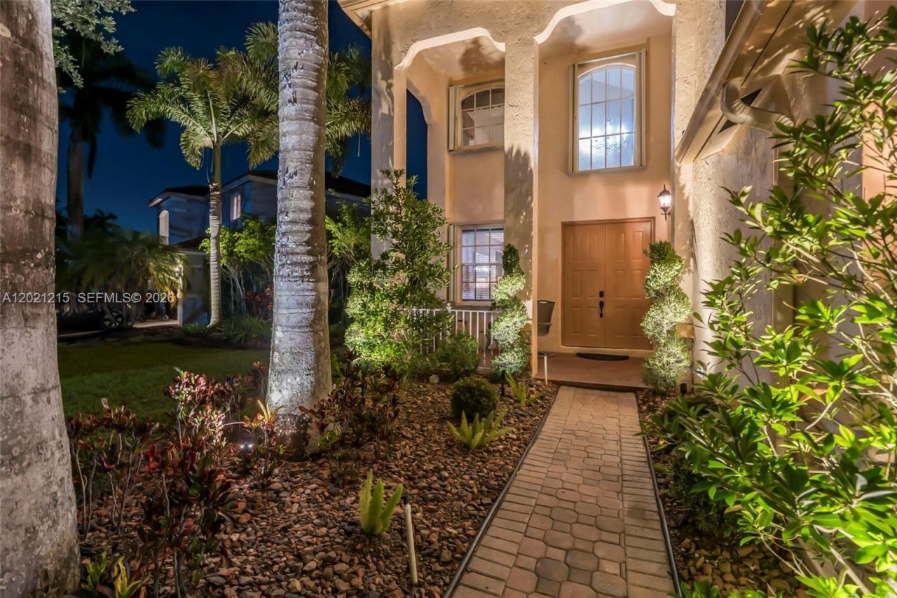 863 Vanda Ter , Weston, FL 33327 Photo