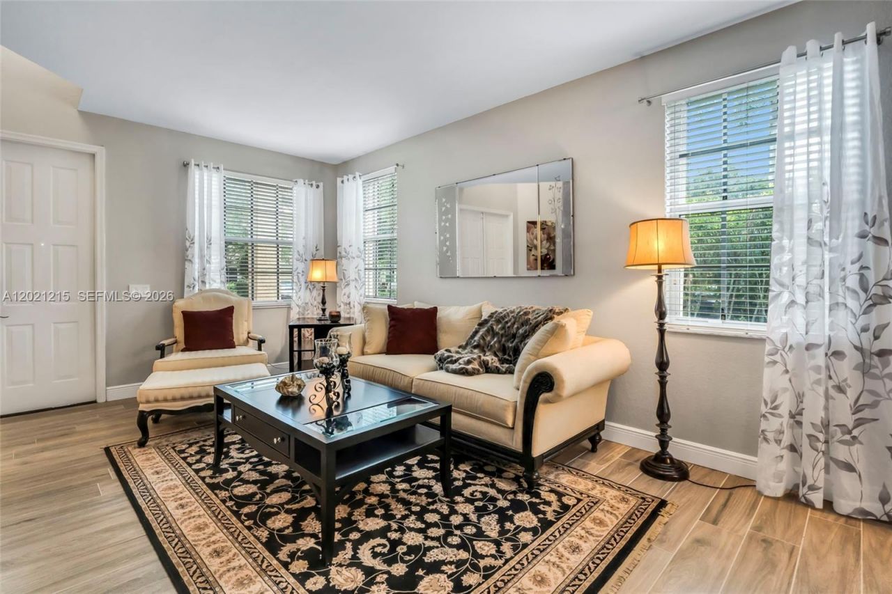 863 Vanda Ter , Weston, FL 33327 Photo