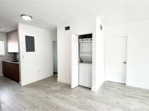 660 Lenox Ave , Unit 3, Miami Beach, FL 33139