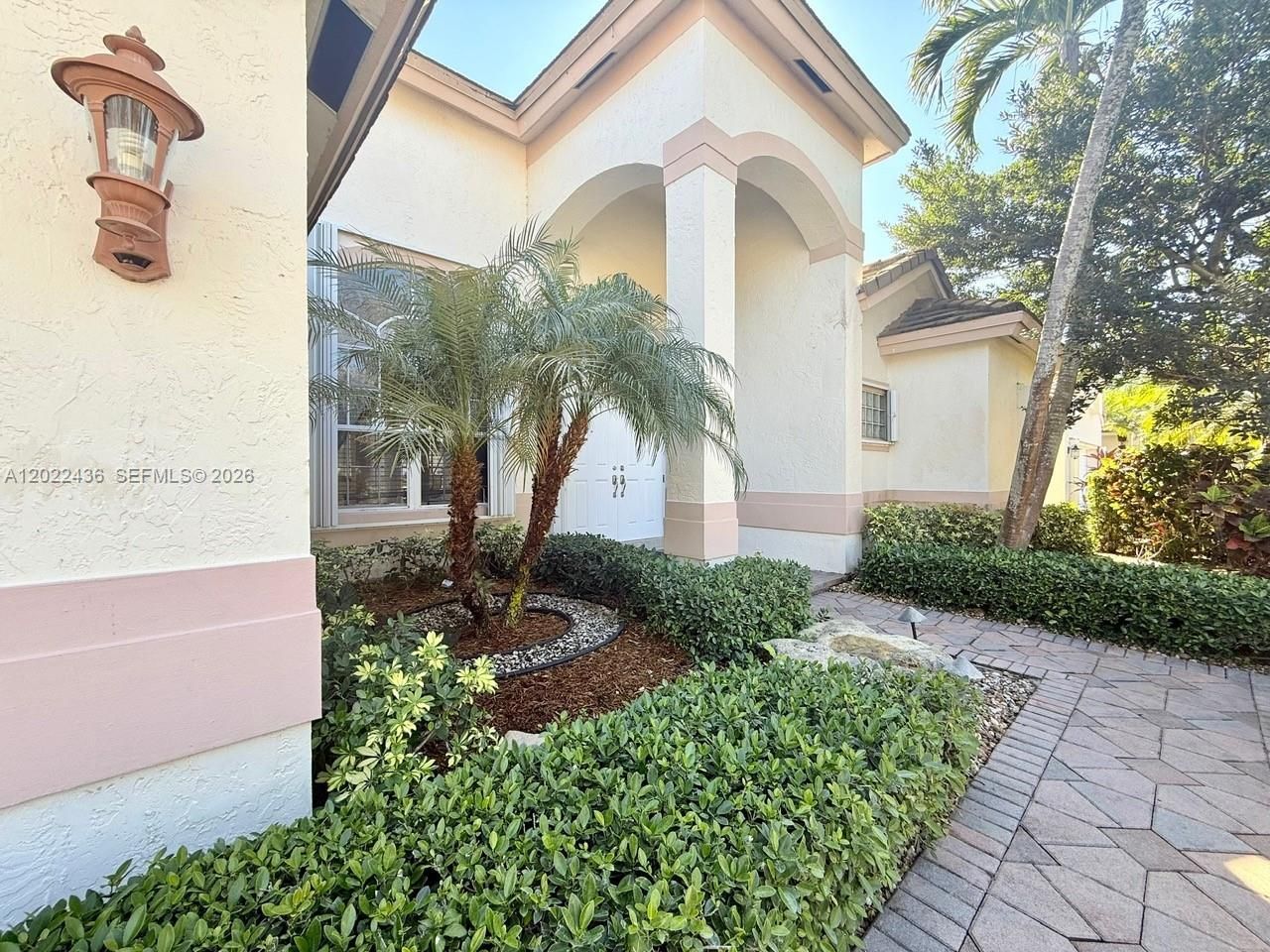2644 Miller Ct , Weston, FL 33332 Photo