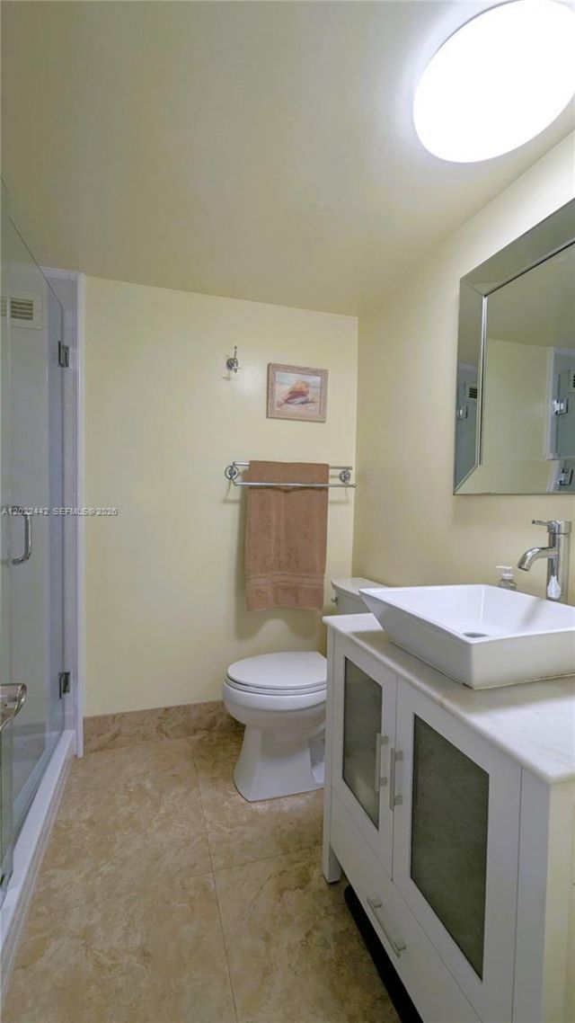 5161 Collins Ave , Unit 1217, Miami Beach, FL 33140 Photo