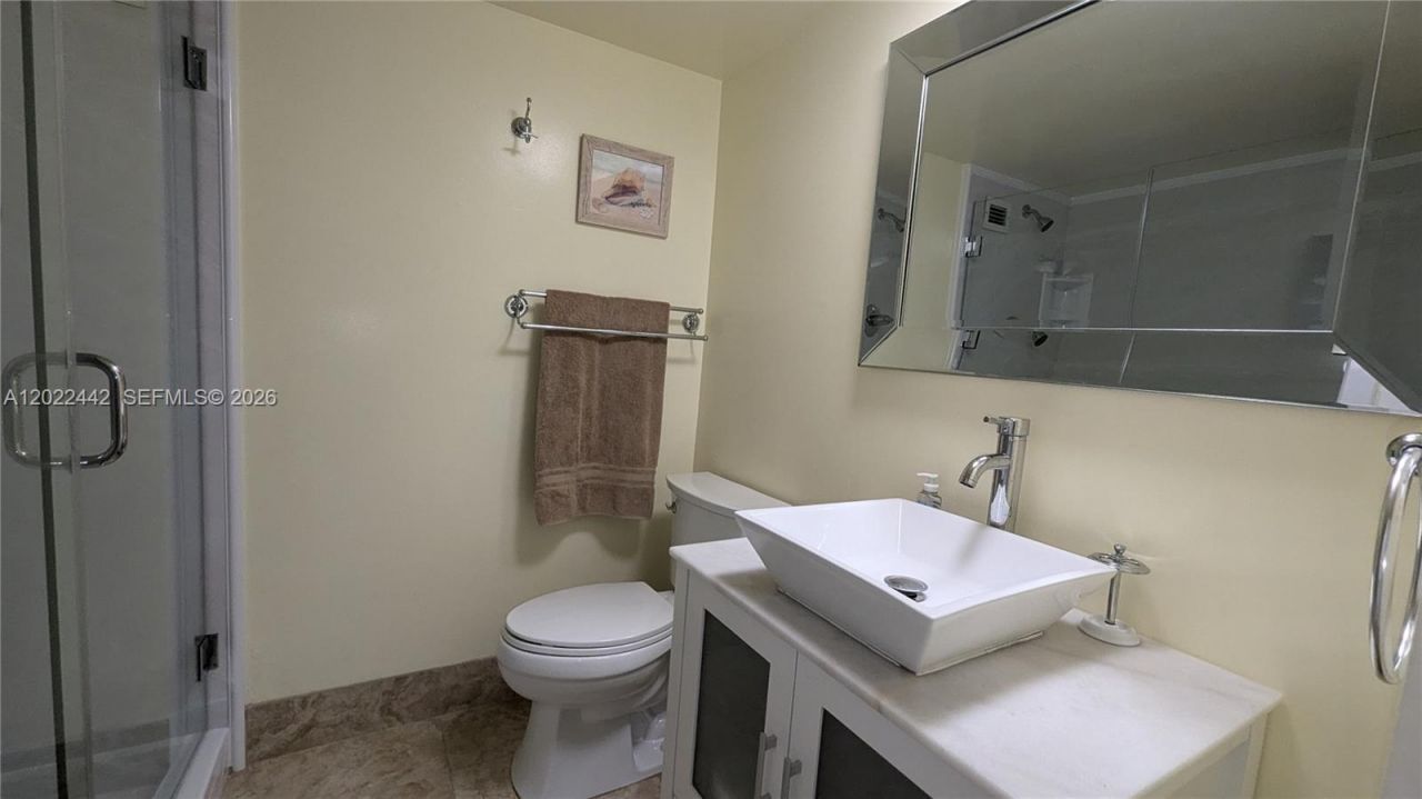 5161 Collins Ave , Unit 1217, Miami Beach, FL 33140 Photo