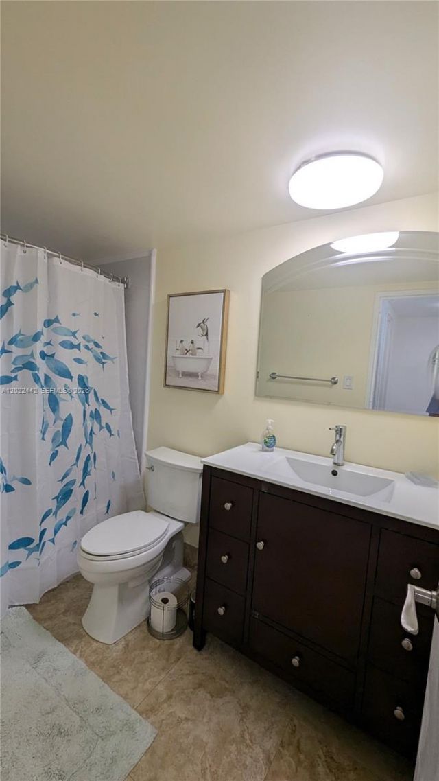 5161 Collins Ave , Unit 1217, Miami Beach, FL 33140 Photo