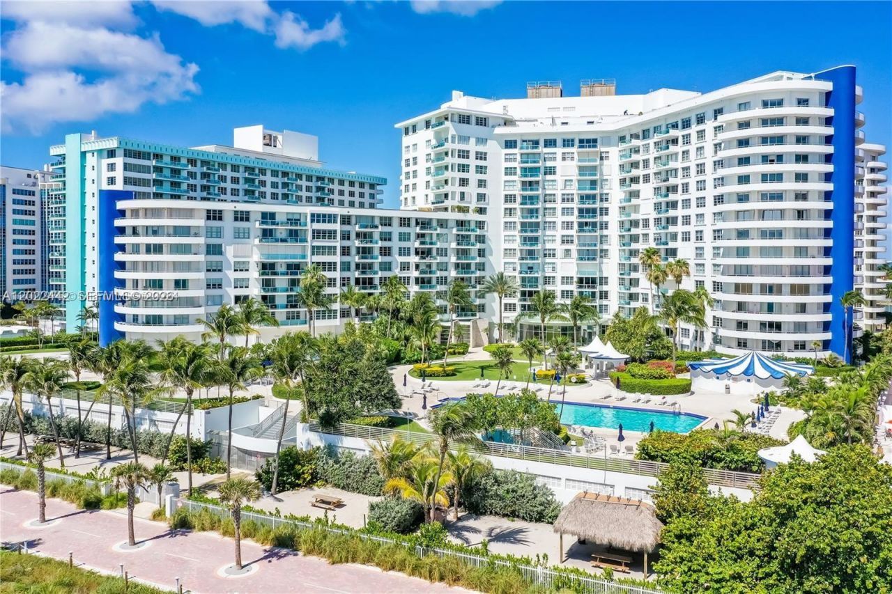 5161 Collins Ave , Unit 1217, Miami Beach, FL 33140 Photo