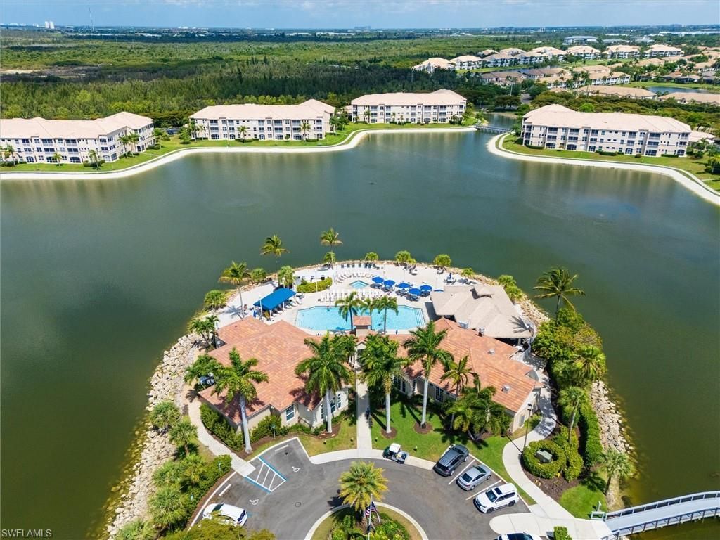 9190 Southmont Cv, Unit 202, Fort Myers, FL 33908 Photo
