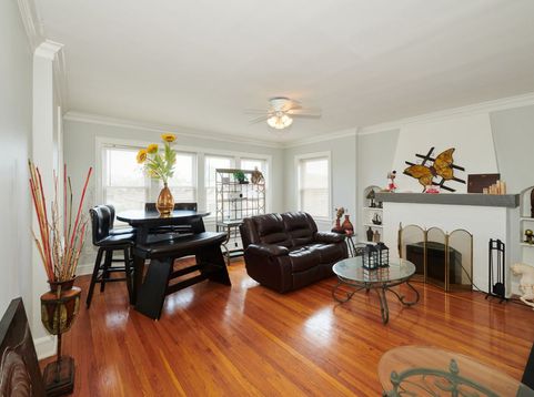 Main Photo