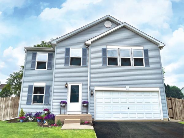 1629 Cloverdale Way , Belvidere, IL 61008