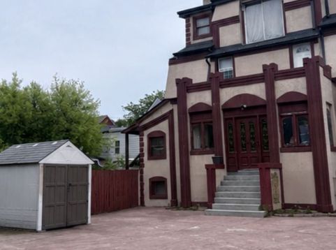 Main Photo
