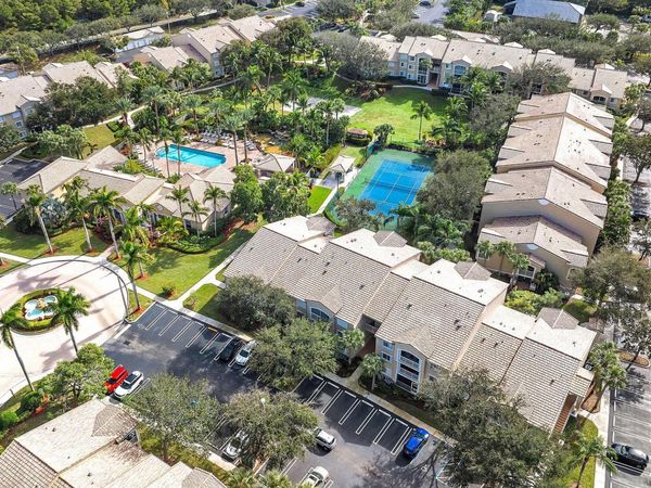 242 Village Boulevard, Unit 2109, Tequesta, FL 33469