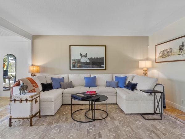 2624 Muirfield Court, Wellington, FL 33414