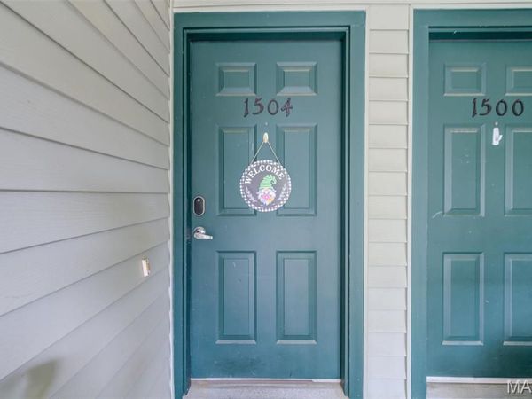 1504 Surrey Lane , Unit C, St Charles, MO 63304