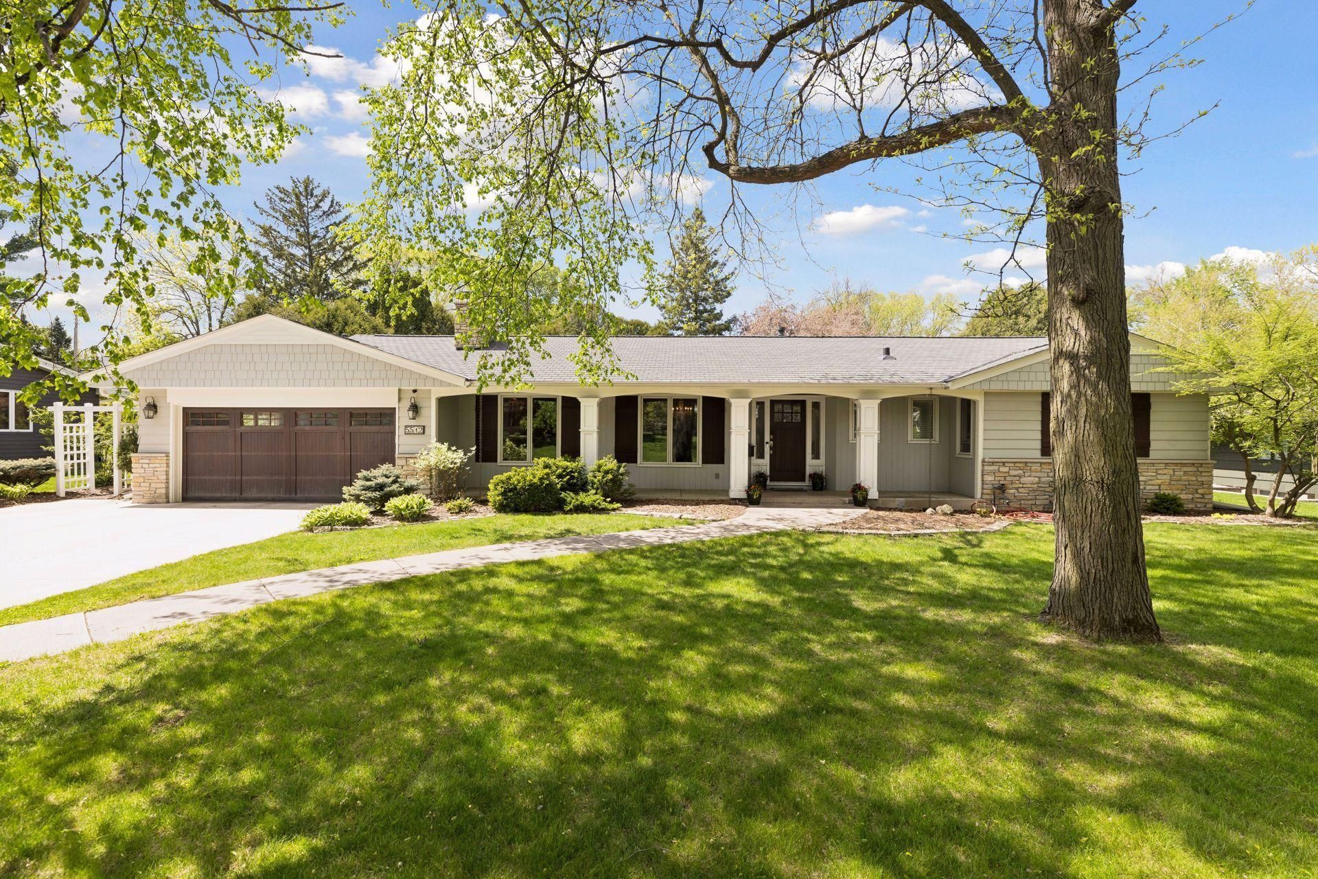 5512 Glengarry Parkway , Edina, MN 55436 Main Photo