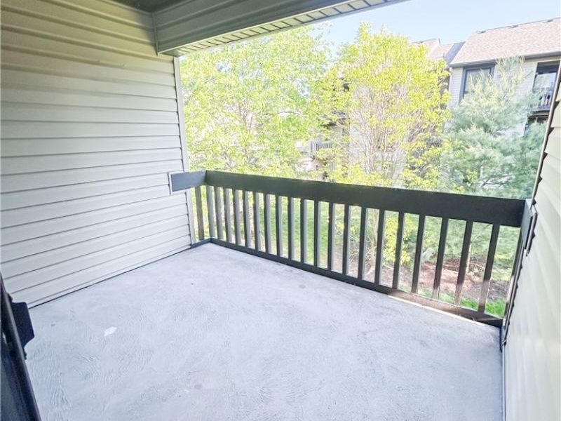 6310 Greenwood, Unit 105, Northfield, OH 44067 Photo 15