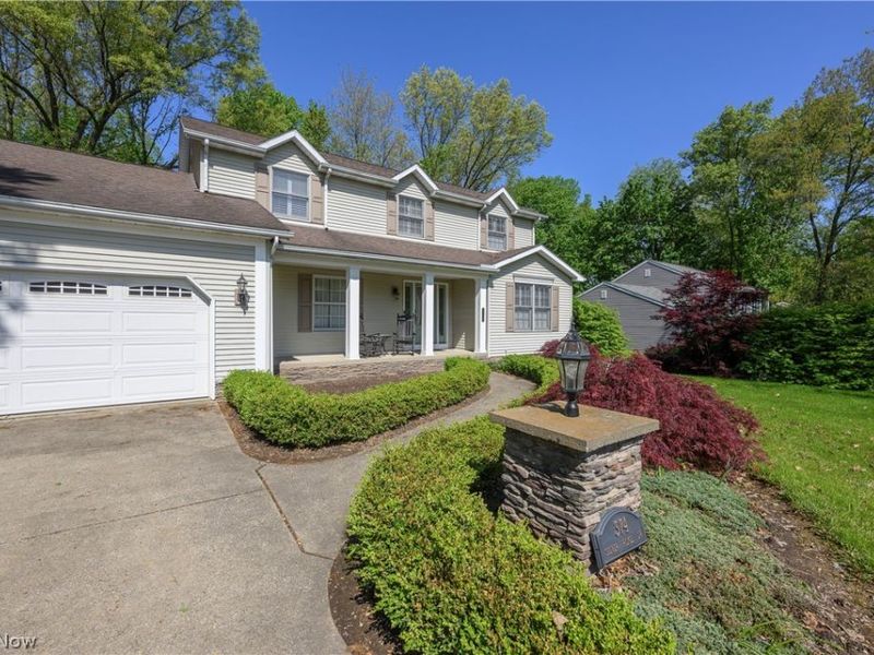 374 Silver Ridge Drive , Copley, OH 44321 Photo 2