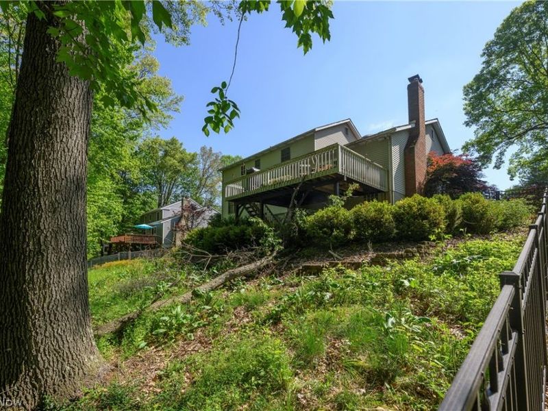 374 Silver Ridge Drive , Copley, OH 44321 Photo 3