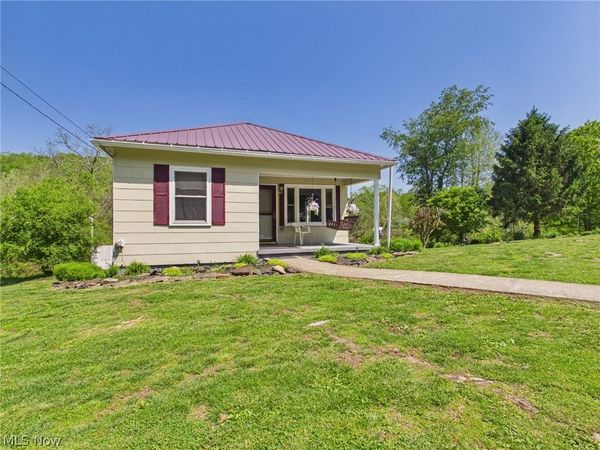 44 Glendale Road, Cairo, WV 26337
