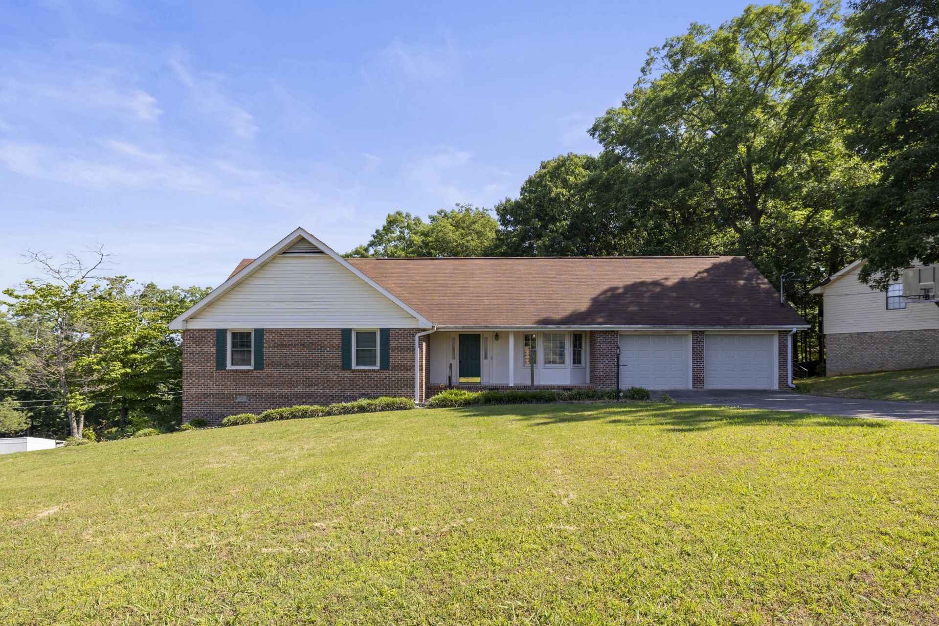 149 Blue Bird Lane, Ringgold, GA 30736 Main Photo