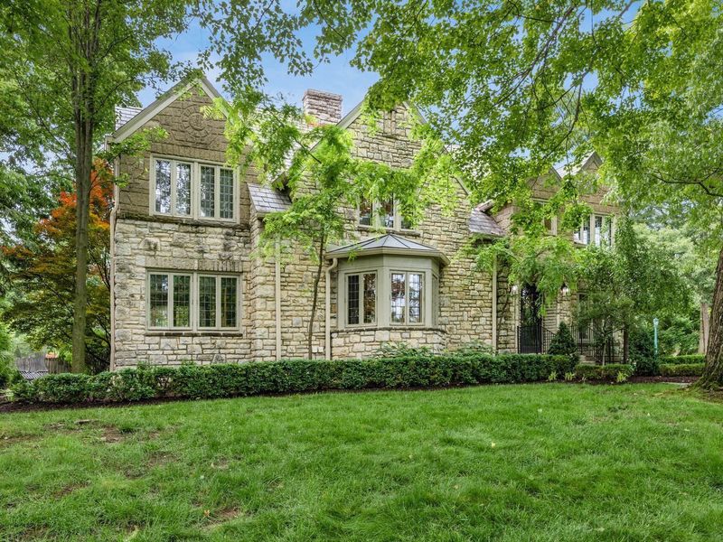 1920 Edgemont Road, Upper Arlington, OH 43212 Photo 4