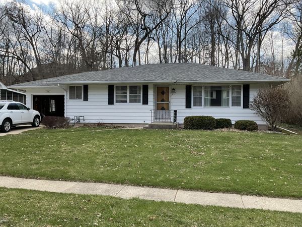 717 Cloute St, Fort Atkinson, WI 53538
