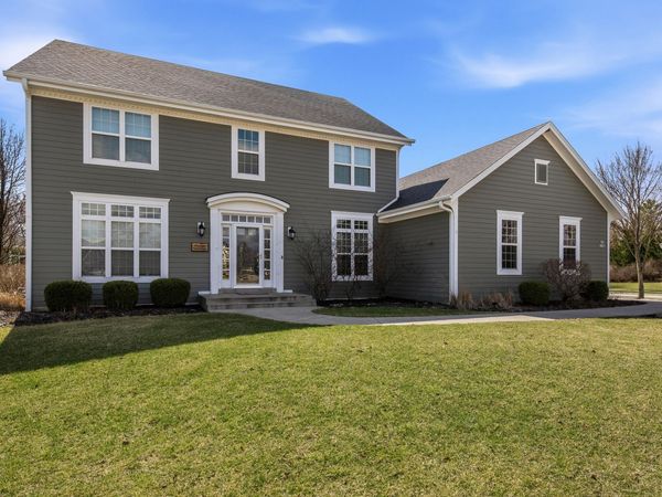 N72W7763 Harvest Ln, Cedarburg, WI 53012