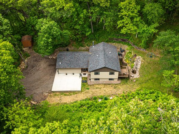 N6316 Three Party Rd, Onalaska, WI 54636
