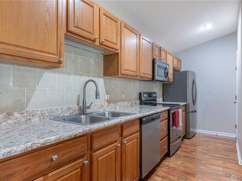 1756 Waterstone Boulevard, Unit 208, Washington Township, OH 45342 Photo 10
