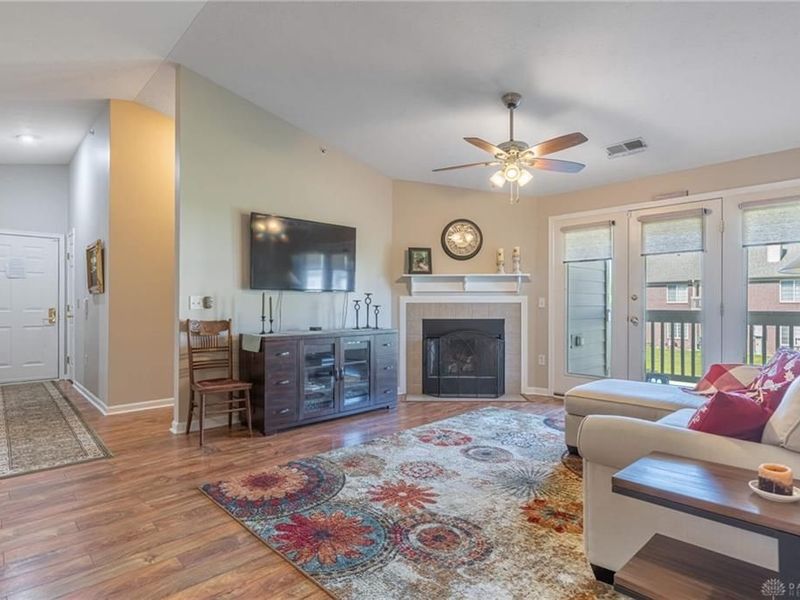 1756 Waterstone Boulevard, Unit 208, Washington Township, OH 45342 Photo 2