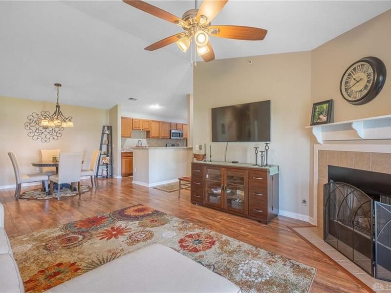 1756 Waterstone Boulevard, Unit 208, Washington Township, OH 45342 Photo 5