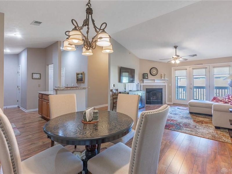 1756 Waterstone Boulevard, Unit 208, Washington Township, OH 45342 Photo 8