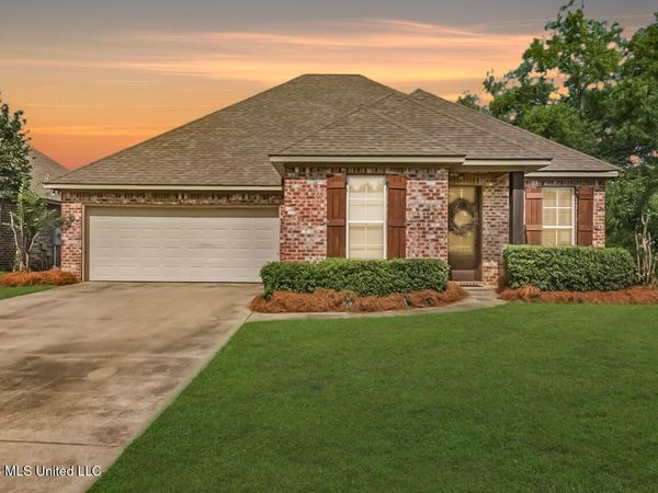 114 Pleasant Harbor Avenue, Brandon, MS 39047