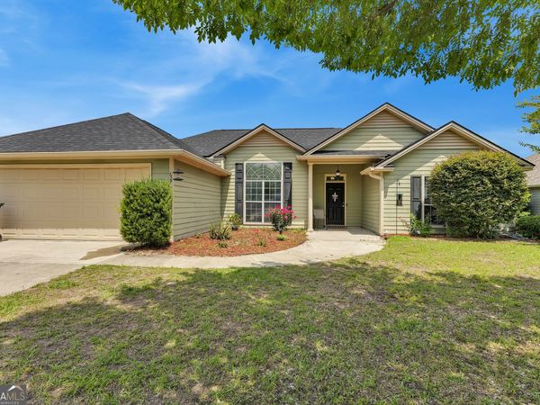 627 Stagecoach Trail, Hahira, GA 31632