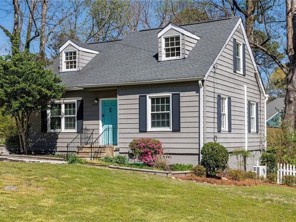 1868 Dyer Circle , Chamblee, GA 30341