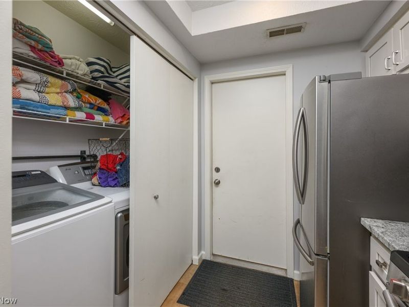 3646 Barrington Place NW, Canton, OH 44708 Photo 7
