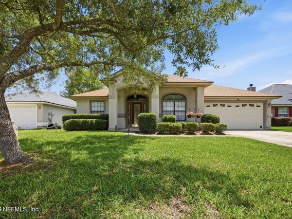 4153 WEATHERED PINE Court, Middleburg, FL 32068