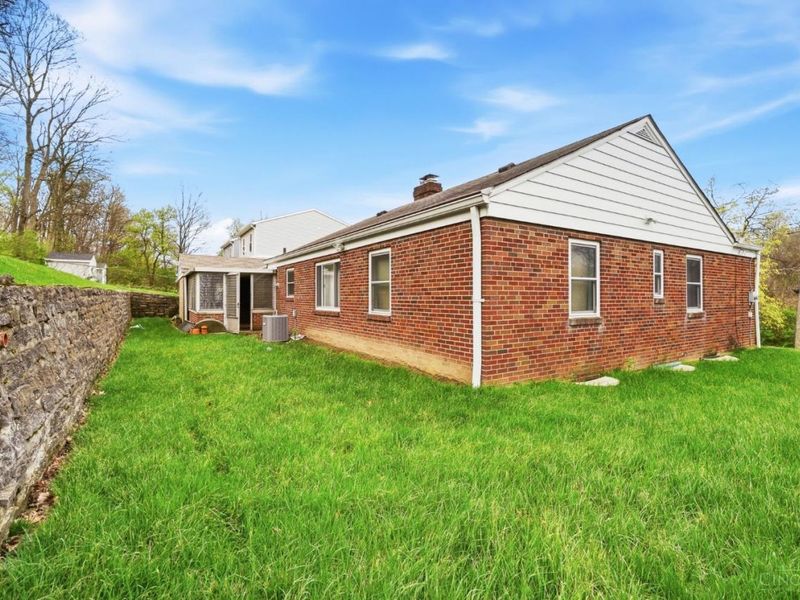 6262 Betts, Springfield Twp., OH 45224 Photo 47