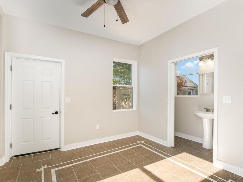 1421 Jefferson Avenue, Reading, OH 45215 Photo 14
